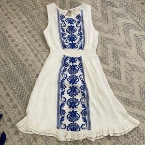 Alter’dstate size small dress